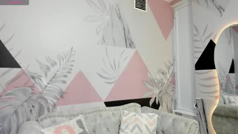    online show from March 10, 2025, 10:15 am