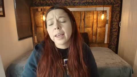  I S A  online show from February 3, 2026, 12:10 pm