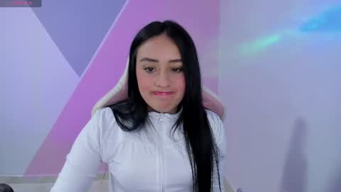 Snapshot of isaa_diamond chatting on July 31, 2026, 11:48 pm isaa_diamond online show from July 31, 2026, 11:48 pm