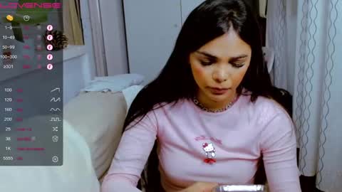 Snapshot of isaabelle20 chatting on January 7, 2025, 9:57 pm Welcome Hii Im Isa online show from January 7, 2025, 9:57 pm