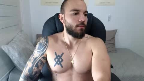 Isaac carter online show from October 9, 2025, 11:08 am