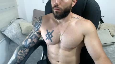 Snapshot of isaac_carter chatting on May 6, 2026, 11:04 am Isaac carter online show from May 6, 2026, 11:04 am