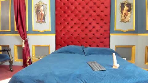 isaac_grimm online show from December 5, 2025, 4:21 am