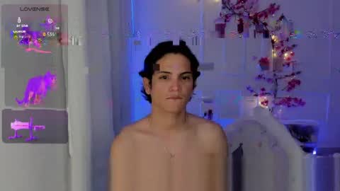 Snapshot of isaac_miler chatting on April 22, 2026, 11:28 pm isaac online show from April 22, 2026, 11:28 pm