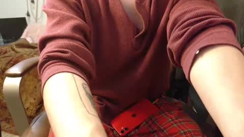 isaac online show from January 1, 2025, 1:37 am