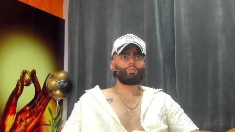 Snapshot of isaac_vercetis chatting on December 2, 2025, 6:08 am Isaac FVercettis online show from December 2, 2025, 6:08 am