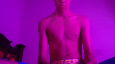 isaac online show from January 9, 2025, 5:02 am