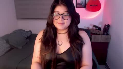 Snapshot of isabel_art chatting on July 19, 2026, 9:13 am Call me ISA online show from July 19, 2026, 9:13 am