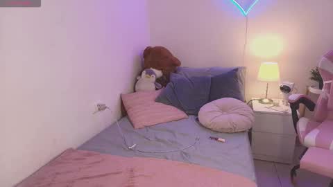 Isabel online show from December 3, 2025, 3:36 am