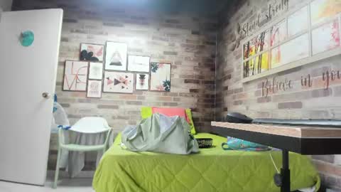 Snapshot of isabela_gomez3 chatting on June 20, 2026, 12:08 pm Isabela online show from June 20, 2026, 12:08 pm