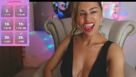 Isabel online show from December 20, 2025, 11:45 pm