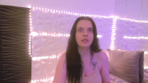 Snapshot of isabell3_ chatting on May 12, 2026, 4:20 am Isabelle online show from May 12, 2026, 4:20 am