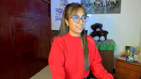 Snapshot of isabella22_1 chatting on January 28, 2025, 4:30 pm Isabella22 1 online show from January 28, 2025, 4:30 pm