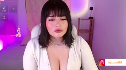 isabella online show from March 2, 2025, 2:08 am