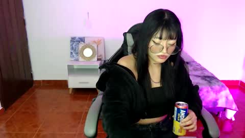 Snapshot of isabella__777 chatting on November 19, 2025, 5:29 am isabella__777 online show from November 19, 2025, 5:29 am