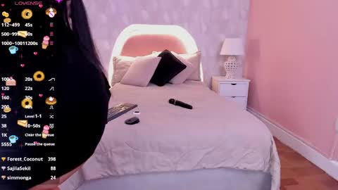 Snapshot of isabella__milf chatting on May 21, 2026, 7:21 pm isabella__milf online show from May 21, 2026, 7:21 pm