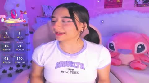 isabella_castillo_ online show from December 3, 2025, 8:51 pm