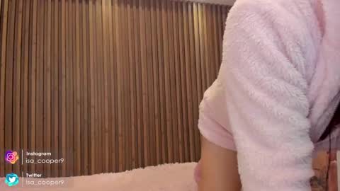 Isabella Cooper online show from February 11, 2025, 8:52 pm