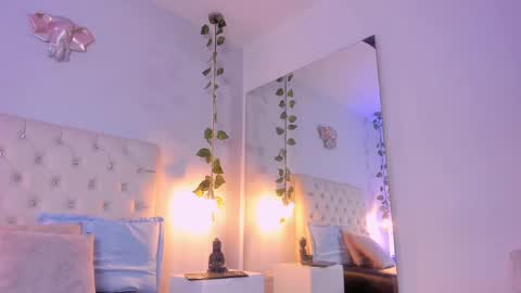   online show from February 19, 2025, 1:51 am