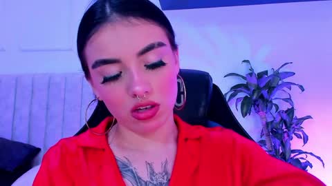 Snapshot of isabella_hv chatting on June 9, 2026, 7:03 pm ISABELLA online show from June 9, 2026, 7:03 pm