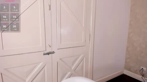 isa  online show from September 10, 2025, 9:37 pm