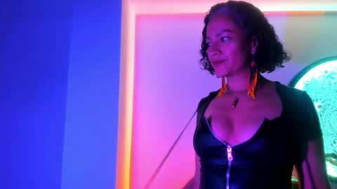 isabella_rosssi1 online show from November 26, 2025, 4:46 am