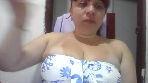 Snapshot of isabellaa_hills_ chatting on December 16, 2025, 3:39 pm isabellaa_hills_ online show from December 16, 2025, 3:39 pm