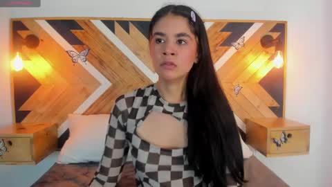 Isabella  online show from October 6, 2025, 11:40 am