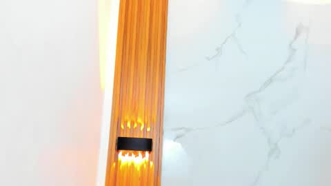 isabellamonet online show from November 26, 2025, 11:00 am