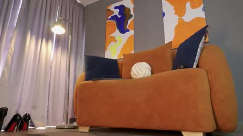 Help me with your follow independent model isabela online show from March 15, 2026, 7:42 pm