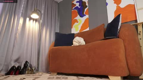 Snapshot of isabellanylon chatting on June 2, 2026, 7:27 pm Help me with your follow independent model isabela online show from June 2, 2026, 7:27 pm
