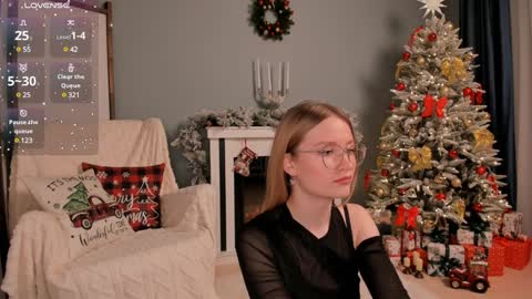 Bella online show from December 8, 2024, 1:58 pm