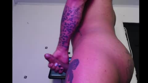 Snapshot of isabelldolls chatting on May 7, 2026, 3:45 am isabelldollts online show from May 7, 2026, 3:45 am
