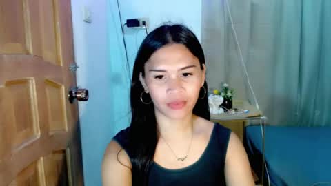 Snapshot of isabelle_amore chatting on July 19, 2026, 4:49 am Ysa online show from July 19, 2026, 4:49 am