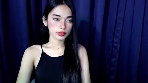 Isabelle online show from November 14, 2025, 2:27 pm