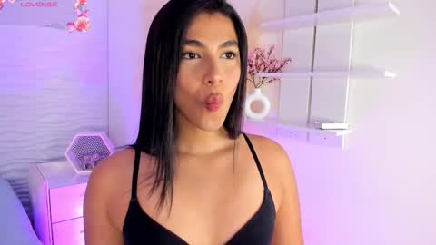Snapshot of isabellefoxx chatting on March 20, 2026, 10:47 pm Isa online show from March 20, 2026, 10:47 pm