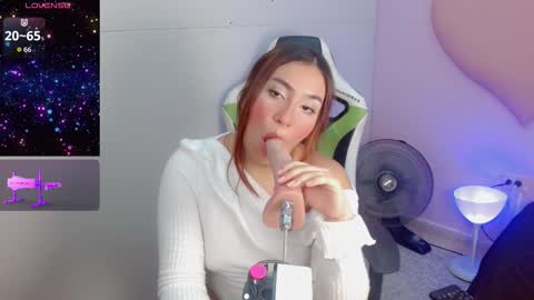 isadora_riu online show from November 30, 2025, 5:44 am