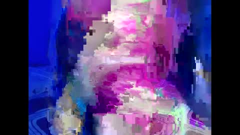 Isa online show from November 9, 2025, 11:14 pm