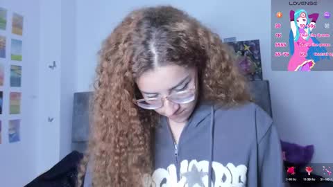 Snapshot of isangel_ chatting on March 5, 2025, 3:40 am Isabela online show from March 5, 2025, 3:40 am