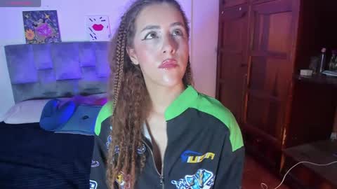 Snapshot of isangel_ chatting on September 10, 2025, 6:13 am Isabela online show from September 10, 2025, 6:13 am