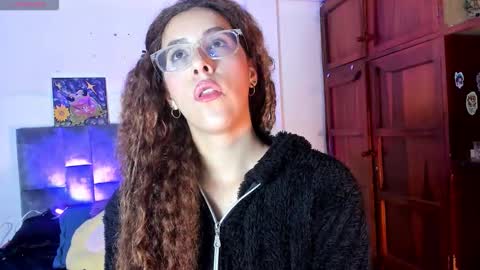 Snapshot of isangel_ chatting on November 7, 2025, 3:17 am Isabela online show from November 7, 2025, 3:17 am