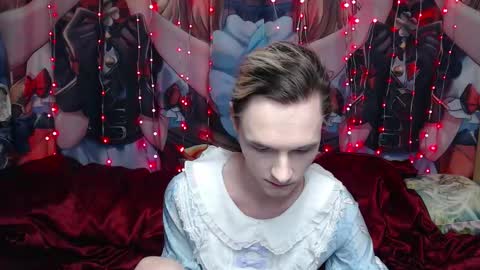 Sele online show from February 11, 2026, 9:42 pm