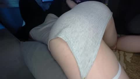 Snapshot of ishtarea chatting on April 26, 2026, 4:59 pm ishtarea online show from April 26, 2026, 4:59 pm