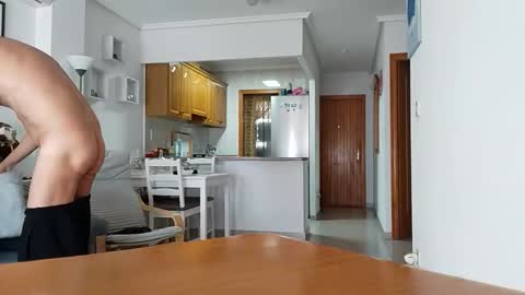 isi99999 online show from April 21, 2026, 9:37 am