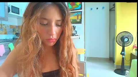 Snapshot of isis_pink chatting on May 19, 2026, 4:46 pm Alaya online show from May 19, 2026, 4:46 pm