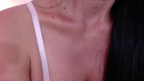 isis_stark online show from September 25, 2025, 11:52 pm