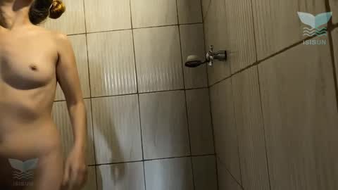 Isis SUN online show from February 1, 2026, 2:15 pm