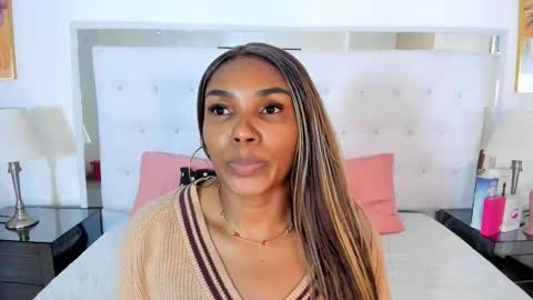 Vanessa online show from March 5, 2026, 11:28 am