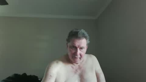 Snapshot of island625103 chatting on May 3, 2026, 10:05 pm island625103 online show from May 3, 2026, 10:05 pm
