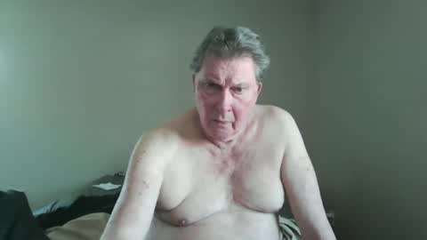 Snapshot of island625103 chatting on May 5, 2026, 8:39 pm island625103 online show from May 5, 2026, 8:39 pm
